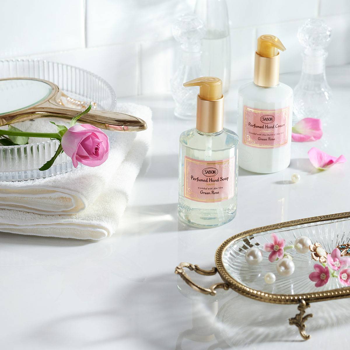 おトク情報がいっぱい！ SABON サボン ハンドソープ ローズティー